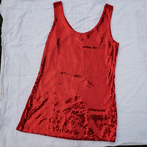 00's Carrie Allen Red Sequined Knit Tank Top Size M - Picture 1 of 6